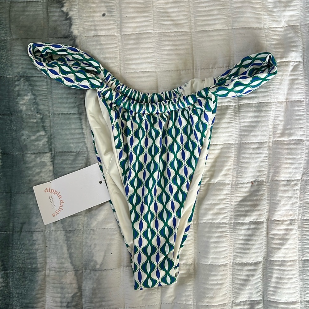 DIPPIN Daisy NWT